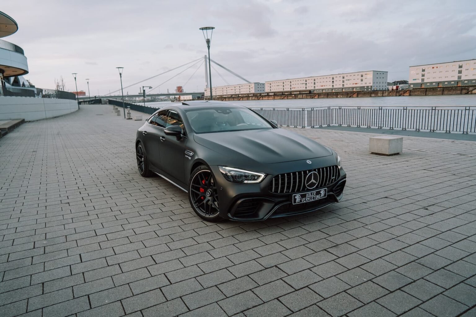 Mercedes-AMG GT 63 – Adler Sportwagenvermietung